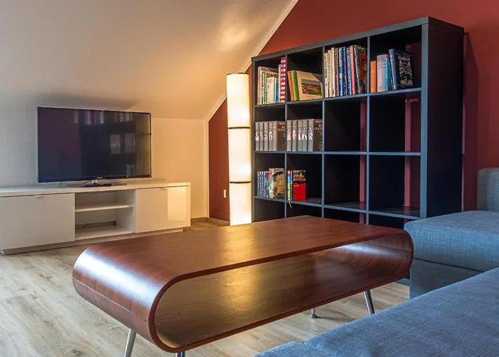 Gemuetliche Und Zentrale Dachwohnung Mit Parkplatz Und Netflix Appartement