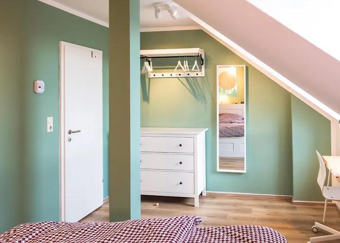 Appartement Gemuetliche Und Zentrale Dachwohnung Mit Parkplatz Und Netflix Leipzig